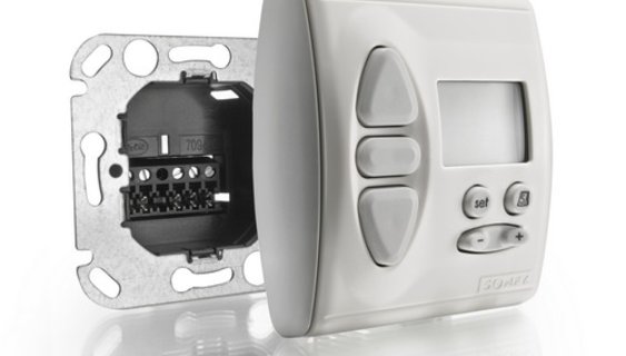 Řídící jednotky a ovládače značky Somfy