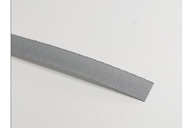 Stříbrná textilní páska Stříbrná textilní páska